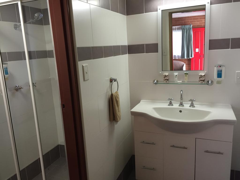 New Olympic Motel Лисмор Номер фото
