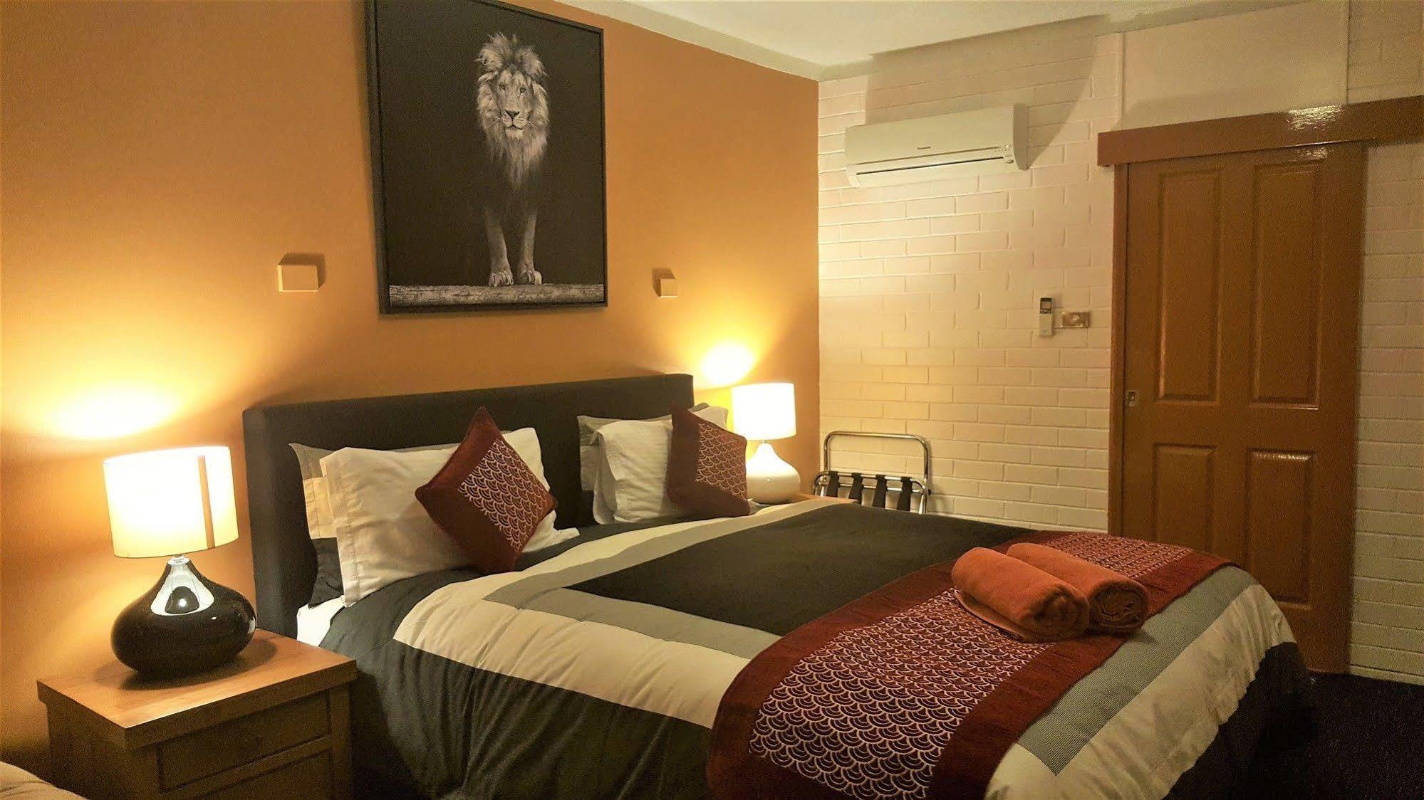 New Olympic Motel Лисмор Экстерьер фото