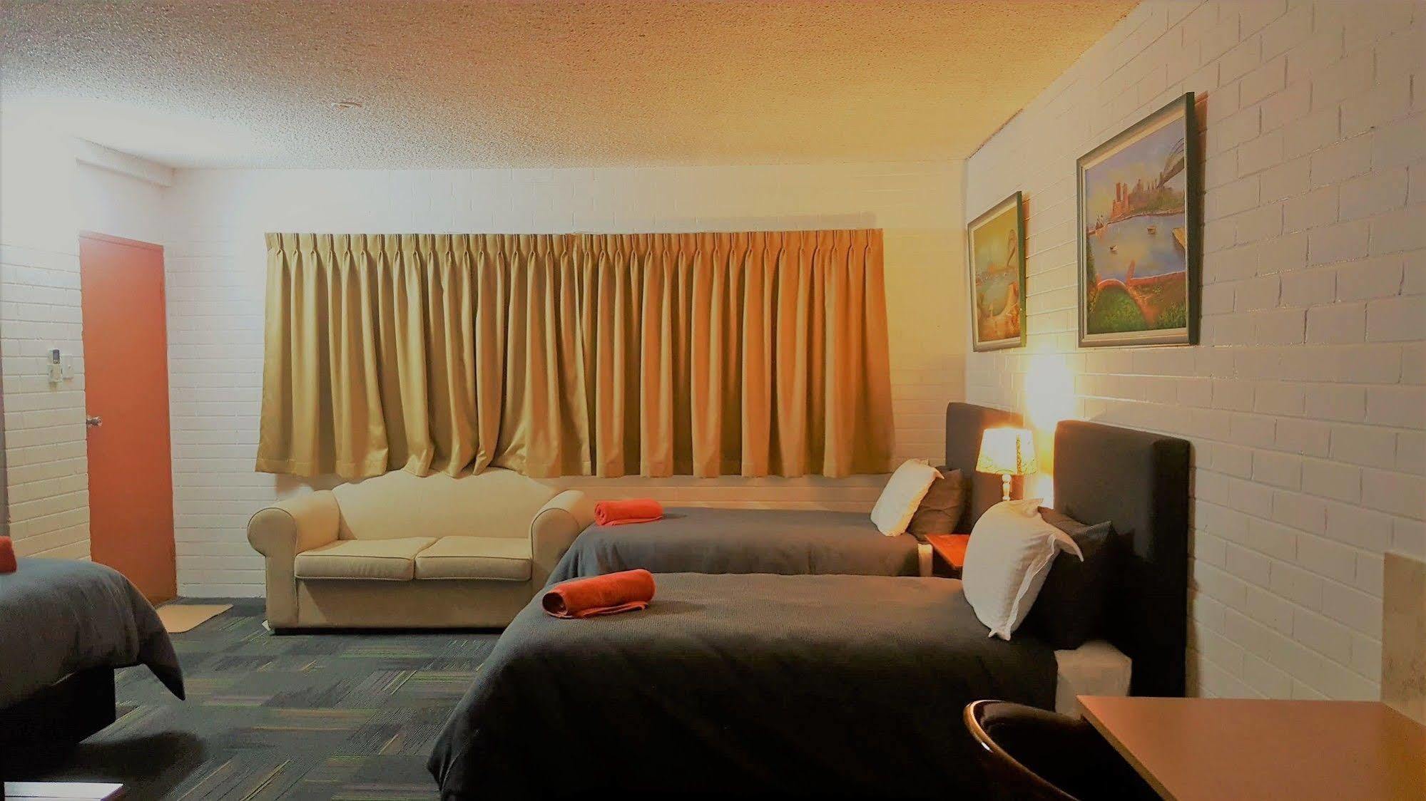 New Olympic Motel Лисмор Экстерьер фото